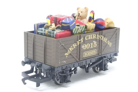 Uk Hornby R6718 Christmas Wagon 2015