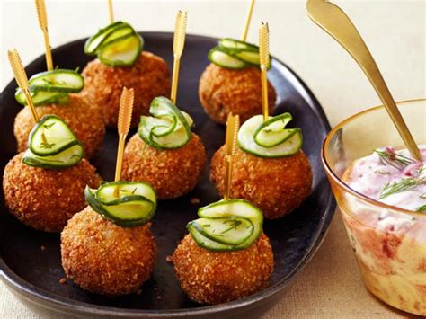 From gingerbread cookies and sugar cookies to shortbread and gluten free versions, we have more than 650 recipes to choose from. Swedish Meatballs Recipe | Food Network Kitchen | Food Network