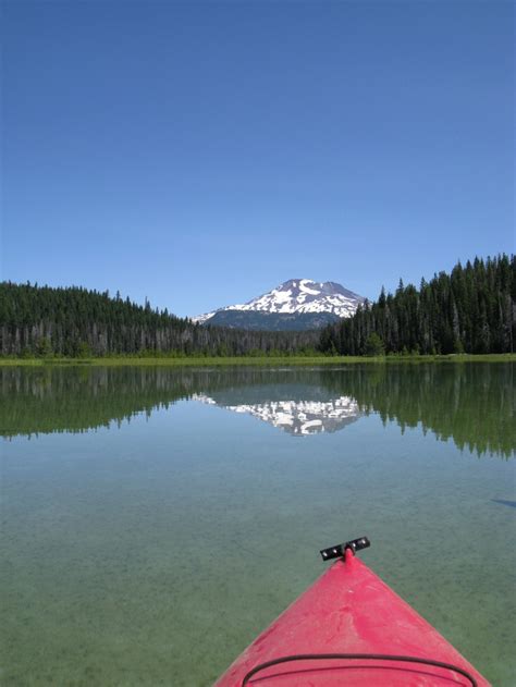 Kayaking Hosmer Lake Oregon Beautiful Places To Visit Kayaking