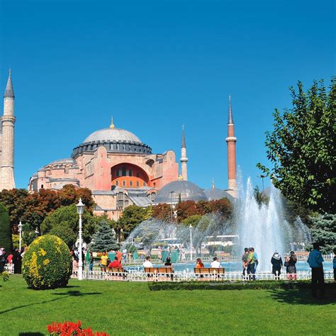 Turkey - Istanbul and Gardens Tour | Leger Holidays