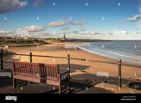 View North Along Longsands Beach Tynemouth Stock Photo Alamy