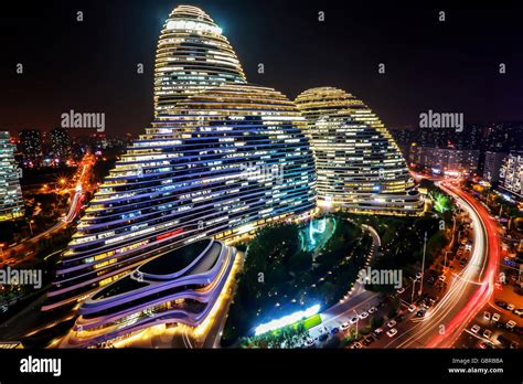 Wangjing Beijing Soho City Building Night View Stock Photo Alamy