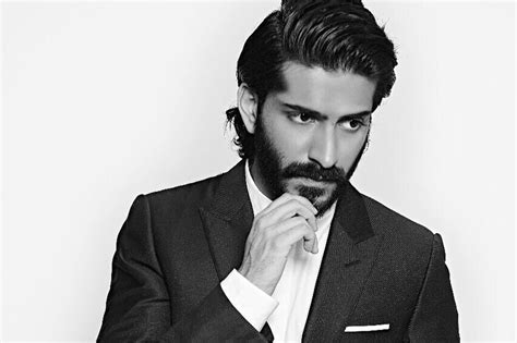 Harshvardhan kapoor is an indian actor. Harshvardhan Kapoor Wiki, Biography, Age, Family, Movies ...