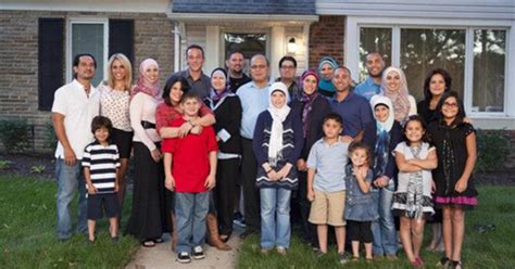 Tlc Cancels Controversial All American Muslim Reality Show Cbs Detroit