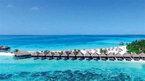 10 Luxuriously Exotic Beach Resorts around the World - DKODING