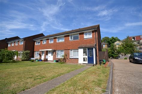 3 bedroom house to rent in bromley. Property To Rent Cheveney Walk, Bromley, BR2 | 3 Bedroom ...