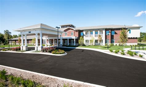 The Best Assisted Living Facilities in Aurora, IL | AssistedLiving.org