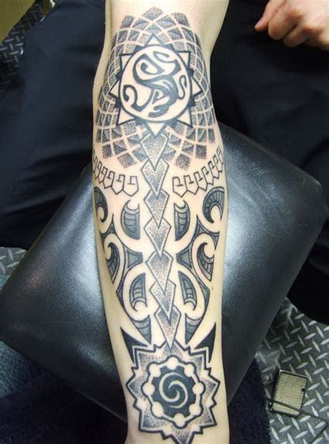 If we consider the rather conservative and conventional views on areas for tattoos, the men can immediately identify two common areas; Fantastic tribal gray-ink maori tattoo on forearm - Tattooimages.biz