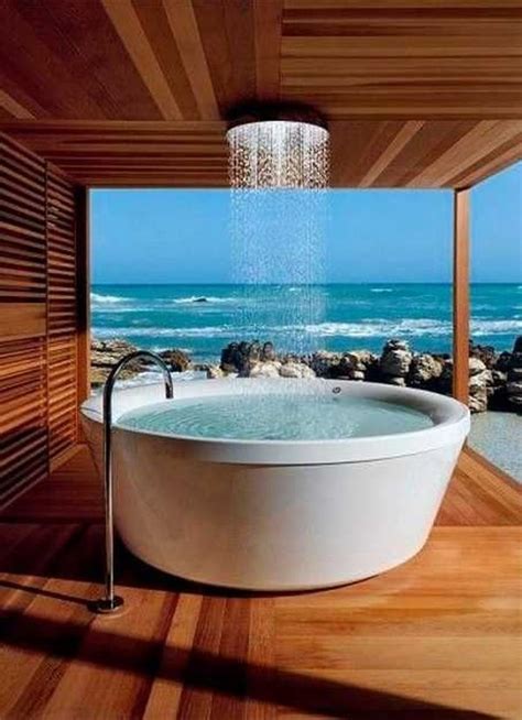 The biggest advantage, apart from the size and the depth, is that quite often these bathtubs come equipped with some seriously special features. Freestanding or Built-In Tub: Which is Right for You?