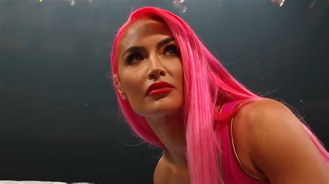 About Eva Marie