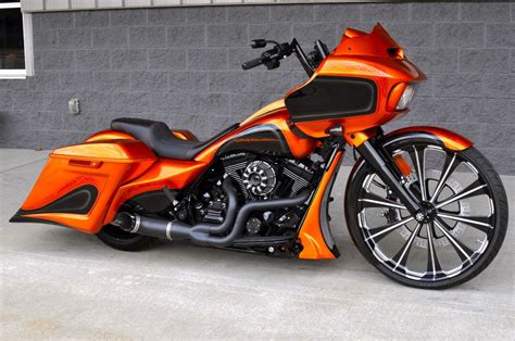 2022 Harley Davidson Road Glide Custom Hot Rod Bagger Level Engine