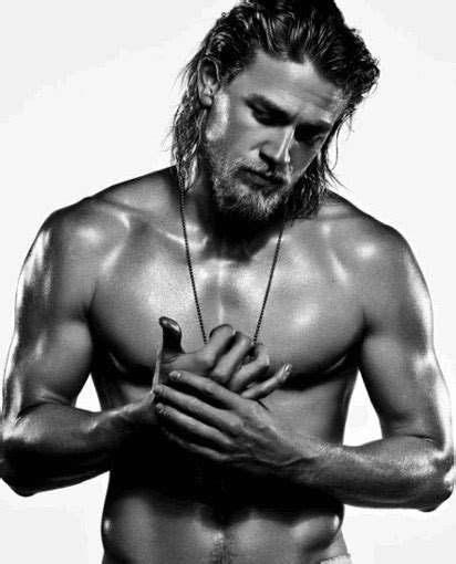 Charlie Hunnam Workout Sons Of Anarchy Pop Workouts