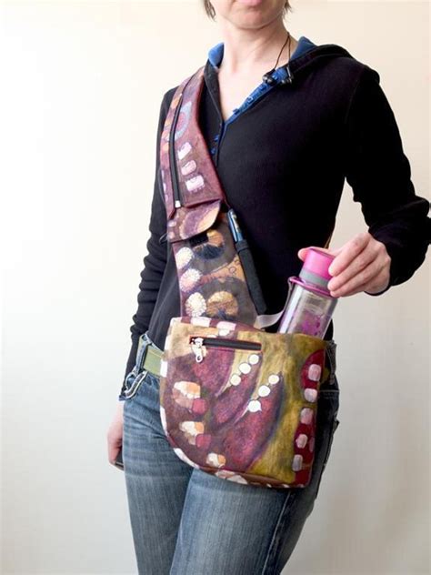 Cross Body Hipster Bag With Water Phone Craftsy Hipster Bag
