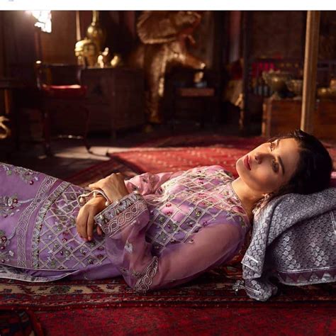 New Stunning Photoshoot Of Ayeza Khan Daily Infotainment
