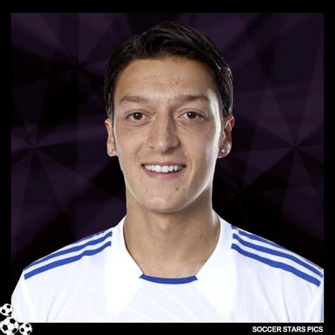 Mesut ozil reveals real reason for his new blonde haircut! Soccer Stars Pics: Pictures of Mesut Ozil