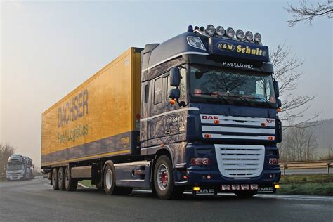 Daf Xf 105510 Ssc Von Randm Schulte Mit Kühlauflieger Auf Einem