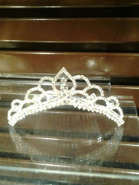The Crown Of Queen Elsa By Xeir Zith On Deviantart