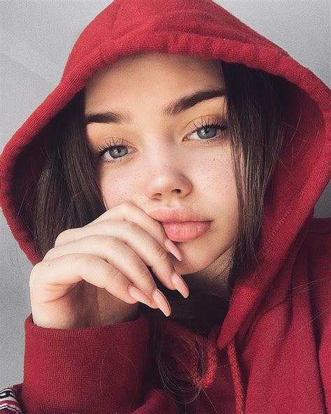 Snapchat Taking Selfies Little Red Riding Hood Nice Asses Tumblr Girls Bad Girl Aesthetic