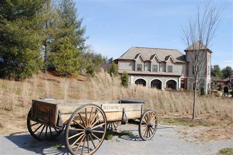 Winerybarn Picture Of Biltmore Estate Asheville Tripadvisor