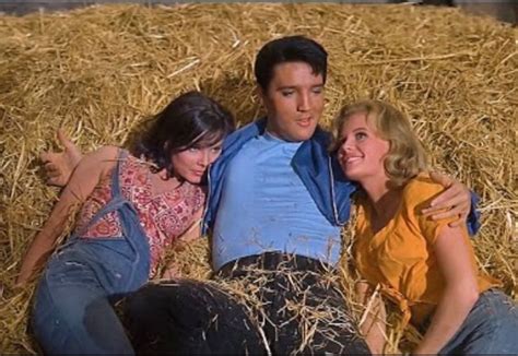 Yvonne Craig Elvis Presley And Pamela Austin In Kissin Cousins 1964