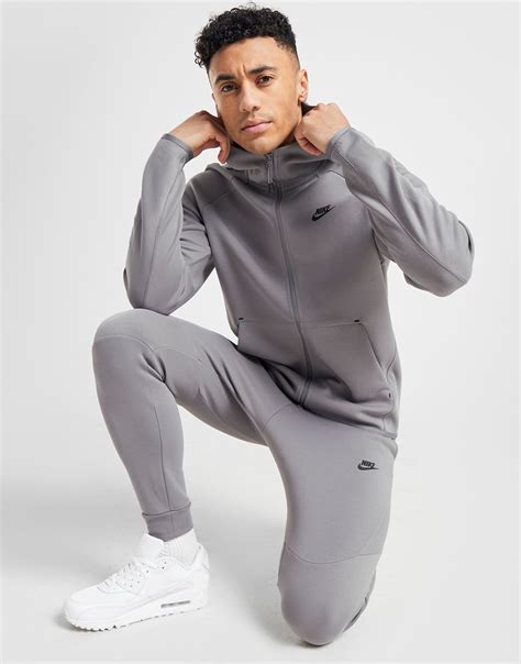 Nike club19 hoodie hoody herren kapuzenpullover sweatshirt reißverschluss zip. Koop Zwart Nike Tech Fleece Windrunner Hoodie Heren