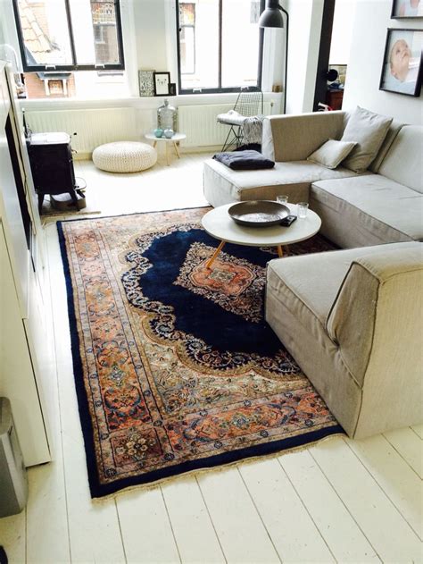 44 Beautiful Persian Rug Ideas For Living Room Decor Persian Carpet