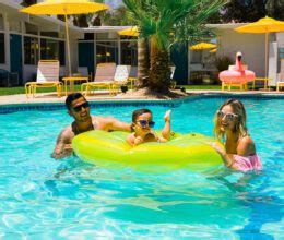 Lgbt Resort Canyon Club Visit Palm Springs
