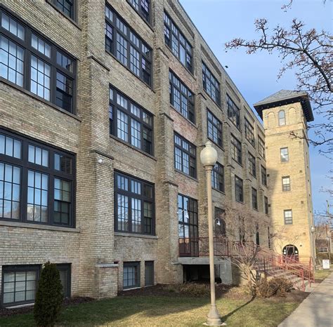 Amazon Apartments, 550 W. Western Ave, Muskegon, MI - RentCafe