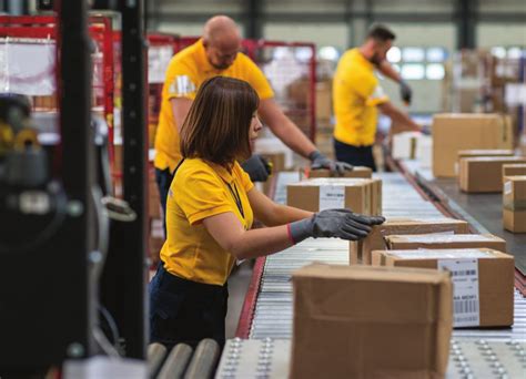 Ergonomics For Warehousing And Logistics A Look At Worker Safety And Comfort Workplace