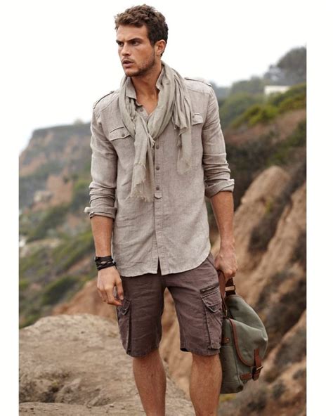 hiking outfits for summer for man photos