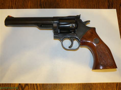 Pistols Dan Wesson Arms 357 Magnum W 6 Barrel