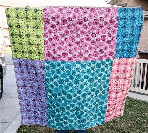 Finished True Colors Chevron Quilt By Pitter Putter Stitch Via Flickr Quilts Chevron Quilt