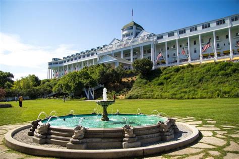 Who is the cast of gran hotel? Grand Hotel Mackinac Island: 5 Star Award Winning Hotel