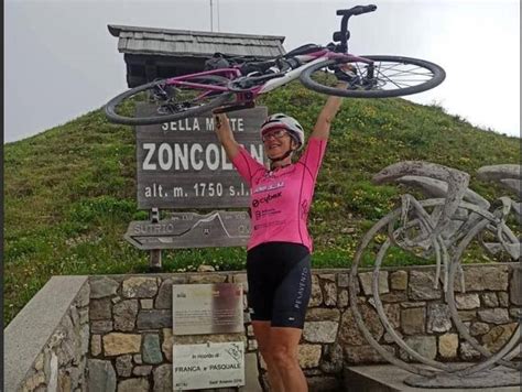Tpi e il fatto quotidiano pubblicano oggi una foto che ritrae il generale francesco paolo figliuolo a perugia. Loretta Pavan e la sua sfida in bici: «I miei 7.000 ...