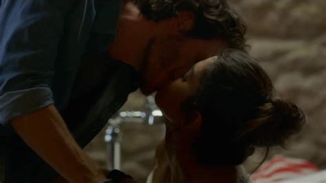Priyanka Chopra Kissing Scenes From Quantico Season 3 Youtube