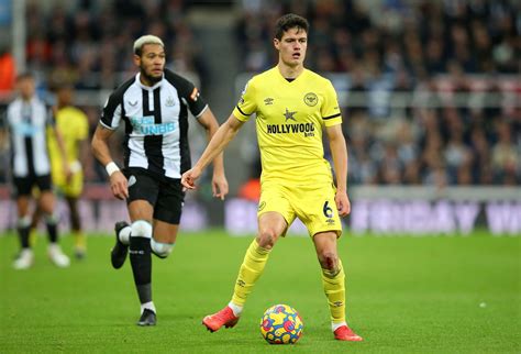 Brentford vs Newcastle United Prediction and Betting tips | 26th