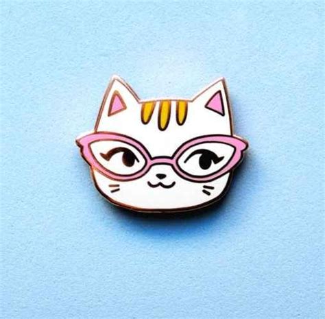 This Adorable Little Cat Whos Just A Spectacle To Behold Pretty Pins