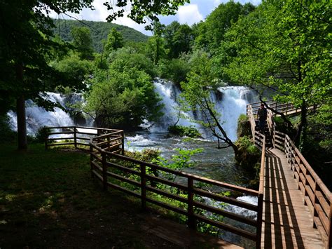 Strbacki buk, river una, una national park. National park Una | Japodski otoci i Una Aqua rafting centar