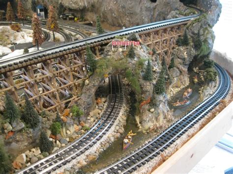 For You Largest Model Train Layout Bistrain