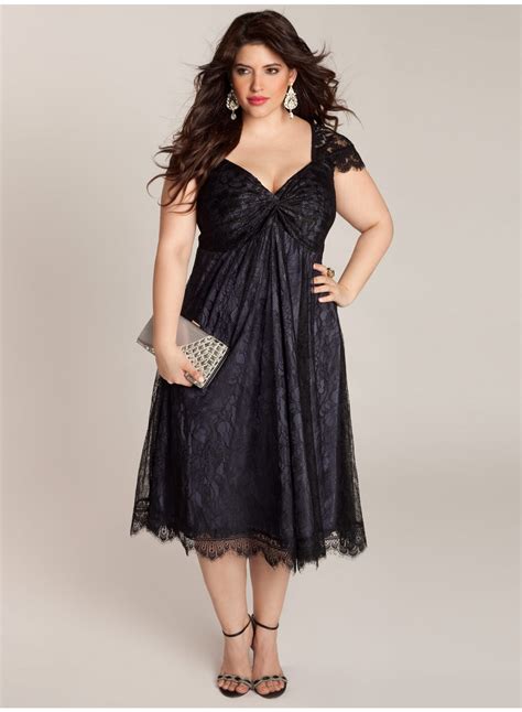 Check prices, make an appointment and browse the best bridal gowns. Plus Size Dresses - Couture Pictures