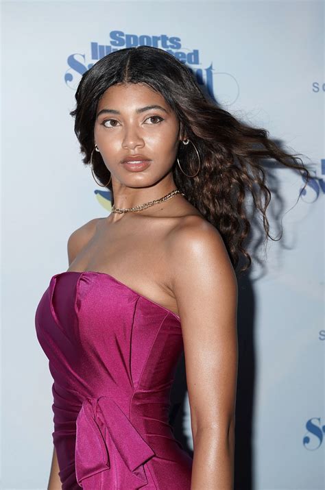 Supermodels ashley graham and naomi campbell spoke candidly about the industry's negative reaction to her 2016 sports illustrated shoot. Danielle Herrington - 2019 Sports Illustrated Swimsuit ...