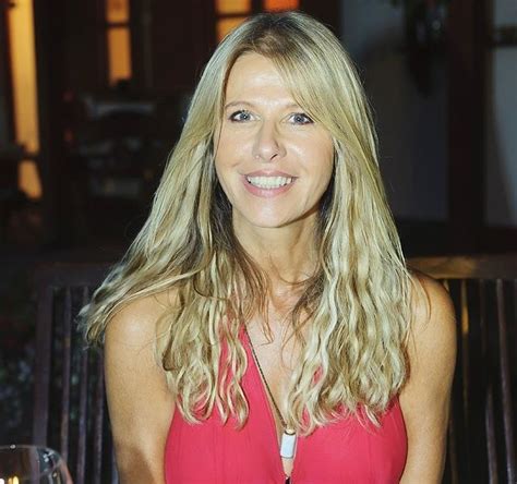 Enikõ sütõ was born on july 27, 1958 in budapest, hungary. Ez Sütő Enikő extrém módszere a narancsből ellen! - Blikk Rúzs