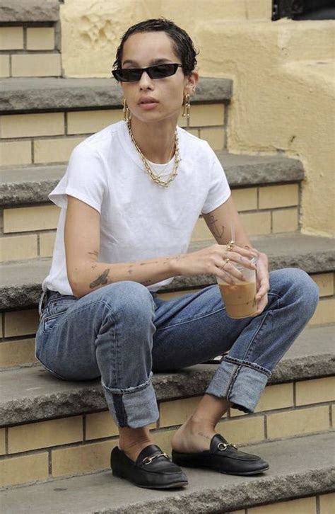 Zoe kravitz, zoë kravitz, street style, street fashion, streetsnaps, streetlook, street chic, streetstyle, fashion, outfit, street looks, trends, streat. Zoe Kravitz in 2020 | Zoe kravitz style, Fashion, Casual ...