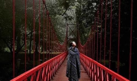 Mitos Jembatan Merah Kebun Raya Bogor Hubungan Asmara Akan Kandas Jika