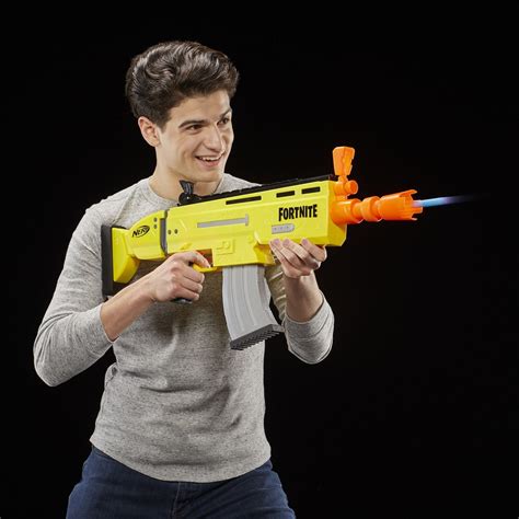 Smashing the words 'fornite nerf guns' together is cool enough as it is, but things just got a lot better. Nerf Fortnite AR-L Elite Dart Blaster - Hasbro Pulse