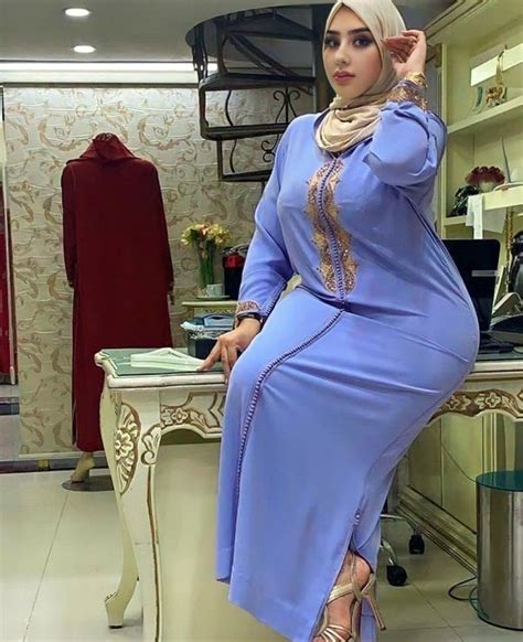 follow me muslim women fashion beautiful arab women curvy girl fashion