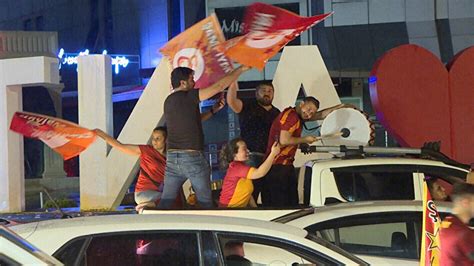 Foot Galatasaray Remporte Son E Titre De Champion De La Super Lig