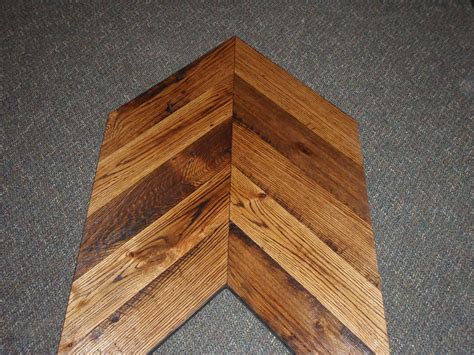 Reclaimed Mixed Oak Chevron Pattern Chevron Pattern Floor Design