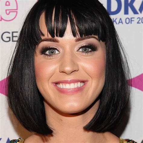 A Gallery Of Hairstyles Featuring Fringe Bangs