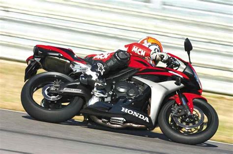 2008 honda cbr600rr is one of the successful releases of honda. HONDA CBR600RR (2007-2008) Review | MCN